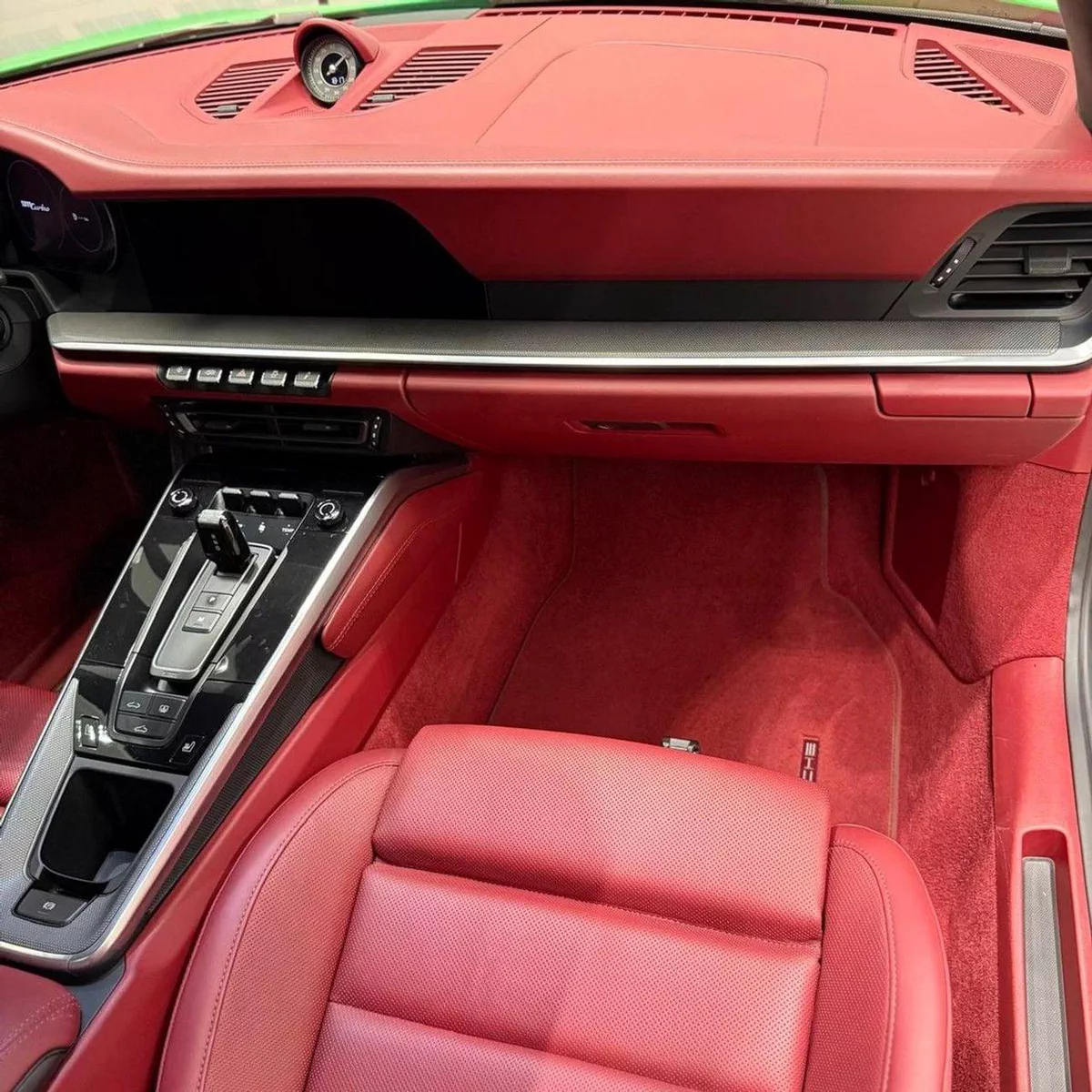 Porsche 911 TURBO Porsche 911 Turbo 2023 GCC specs-16-0