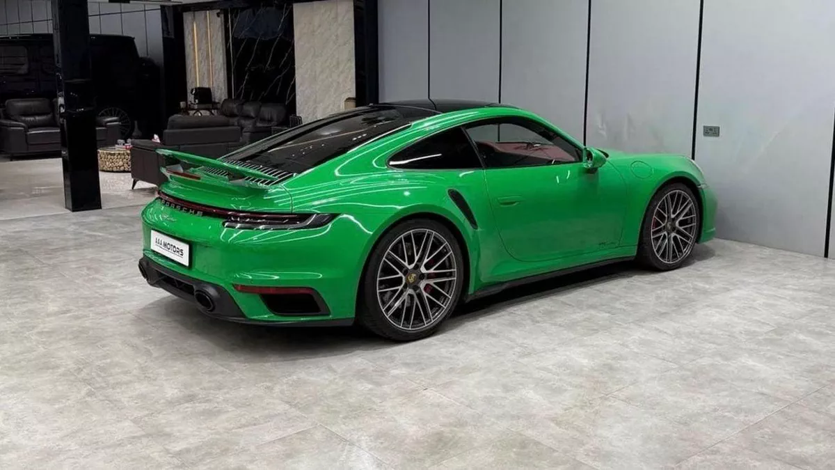Porsche 911 TURBO Porsche 911 Turbo 2023 GCC specs-22-0