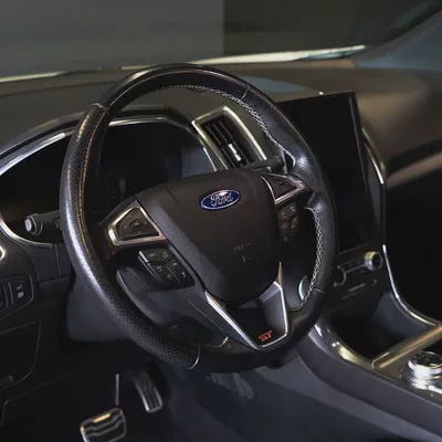 AED 1,513 p.m • 0% Downpayment • Ford Edge ST • 1 Year Warranty-9
