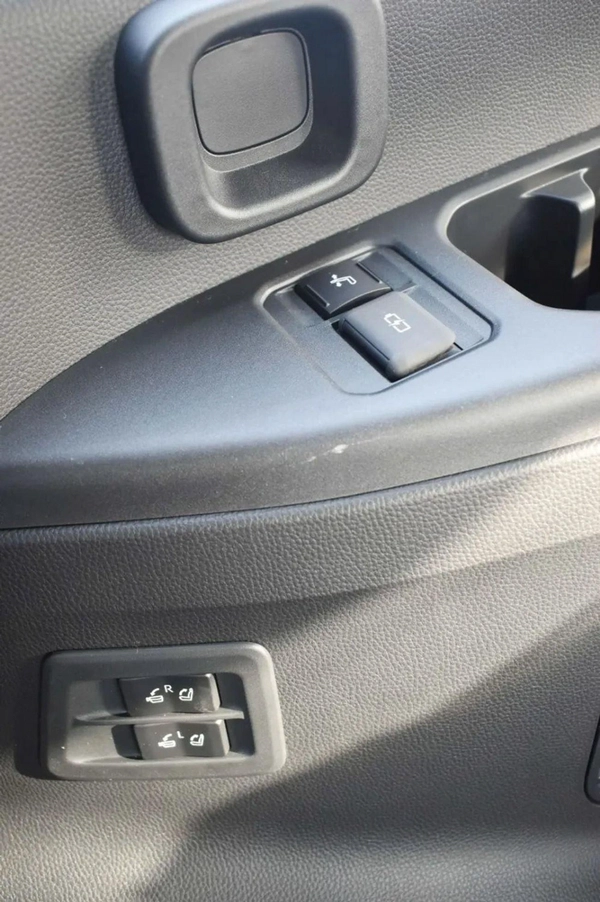 Toyota Land Cruiser LAND cruiser 3.5T VXR Hybrid