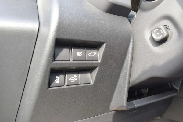Toyota Land Cruiser LAND cruiser 3.5T VXR Hybrid