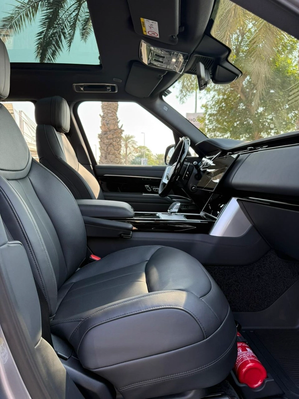 RANGE ROVER VOGUE SE P360 | BRAND NEW | 5 YEARS WARRANTY AND SERVICE CONTRACT WITH AGENCY
