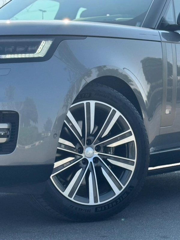 RANGE ROVER VOGUE SE P360 | BRAND NEW | 5 YEARS WARRANTY AND SERVICE CONTRACT WITH AGENCY