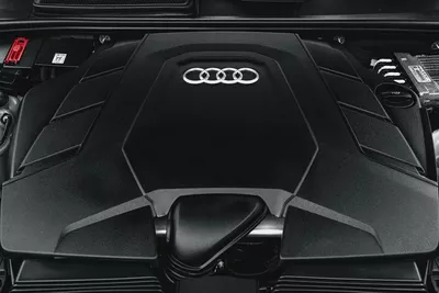 5,484 P.M | 0% Downpayment | Q8 55 TFSI QUATTRO | AUDI W-13