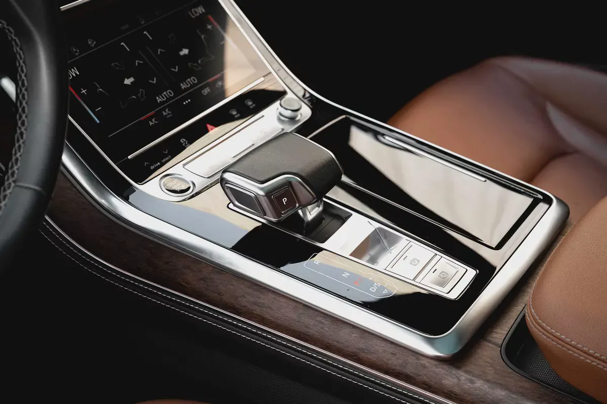 5,484 P.M | 0% Downpayment | Q8 55 TFSI QUATTRO | AUDI W-9-9