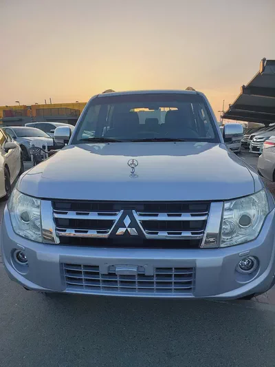 Mitsubishi Pajero GLS 2013 - GCC Specs - Well Maintained-14