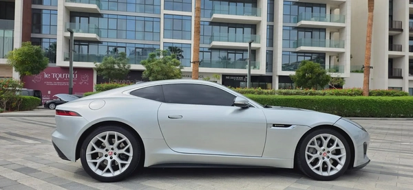 2019 Jaguar F Type R Dynamic-Full option-Excellent Condition-Full Service History