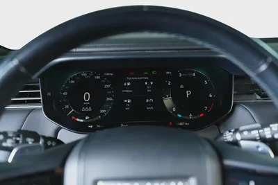 Range Rover Sport P530 Autobiography-Luxury SUV-Rear Seat Entertainment-15
