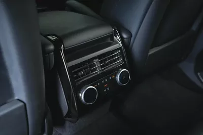 Range Rover Sport P530 Autobiography-Luxury SUV-Rear Seat Entertainment-18