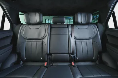 Range Rover Sport P530 Autobiography-Luxury SUV-Rear Seat Entertainment-19