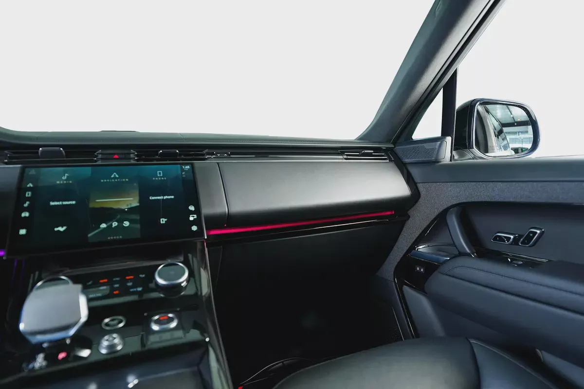 Range Rover Sport P530 Autobiography-Luxury SUV-Rear Seat Entertainment-10-10