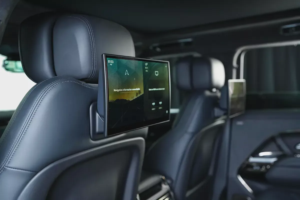 Range Rover Sport P530 Autobiography-Luxury SUV-Rear Seat Entertainment-17-17