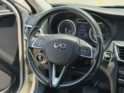 2017 Infiniti Q30 Premium | GCC Specs-5