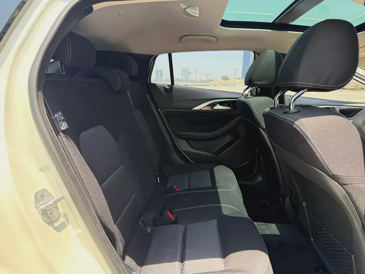 2017 Infiniti Q30 Premium | GCC Specs-11-11