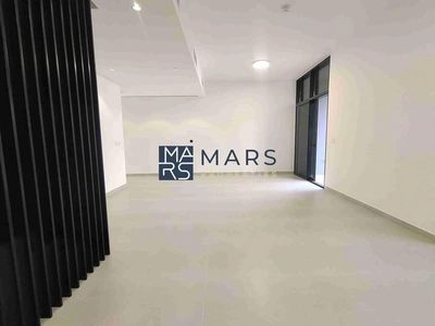 "Stunning 4-Bedroom Middle Unit Townhouse in Masaar – For rent-17