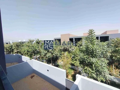 "Stunning 4-Bedroom Middle Unit Townhouse in Masaar – For rent-1