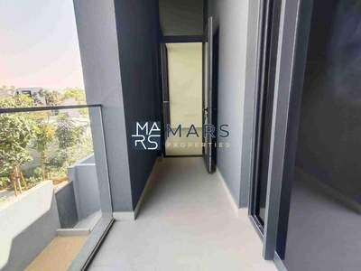 "Stunning 4-Bedroom Middle Unit Townhouse in Masaar – For rent-6