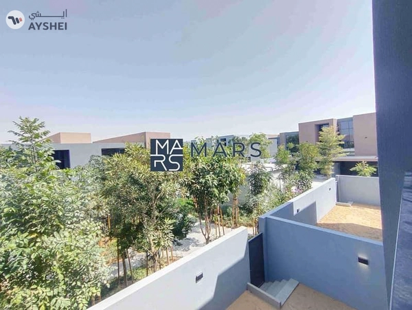 "Stunning 4-Bedroom Middle Unit Townhouse in Masaar – For rent