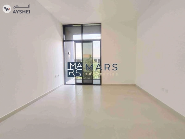 "Stunning 4-Bedroom Middle Unit Townhouse in Masaar – For rent