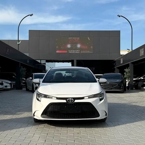 Toyota Corolla 2022 | Chinese Specs | 3-Cylinder | 12K KM | White | تويوتا كورولا 2022 صينية