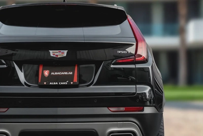 2,233 P.M |  XT4 Luxury | 0% Downpayment | ONE OWNER | CADILLAC WARRANTY 2028-5