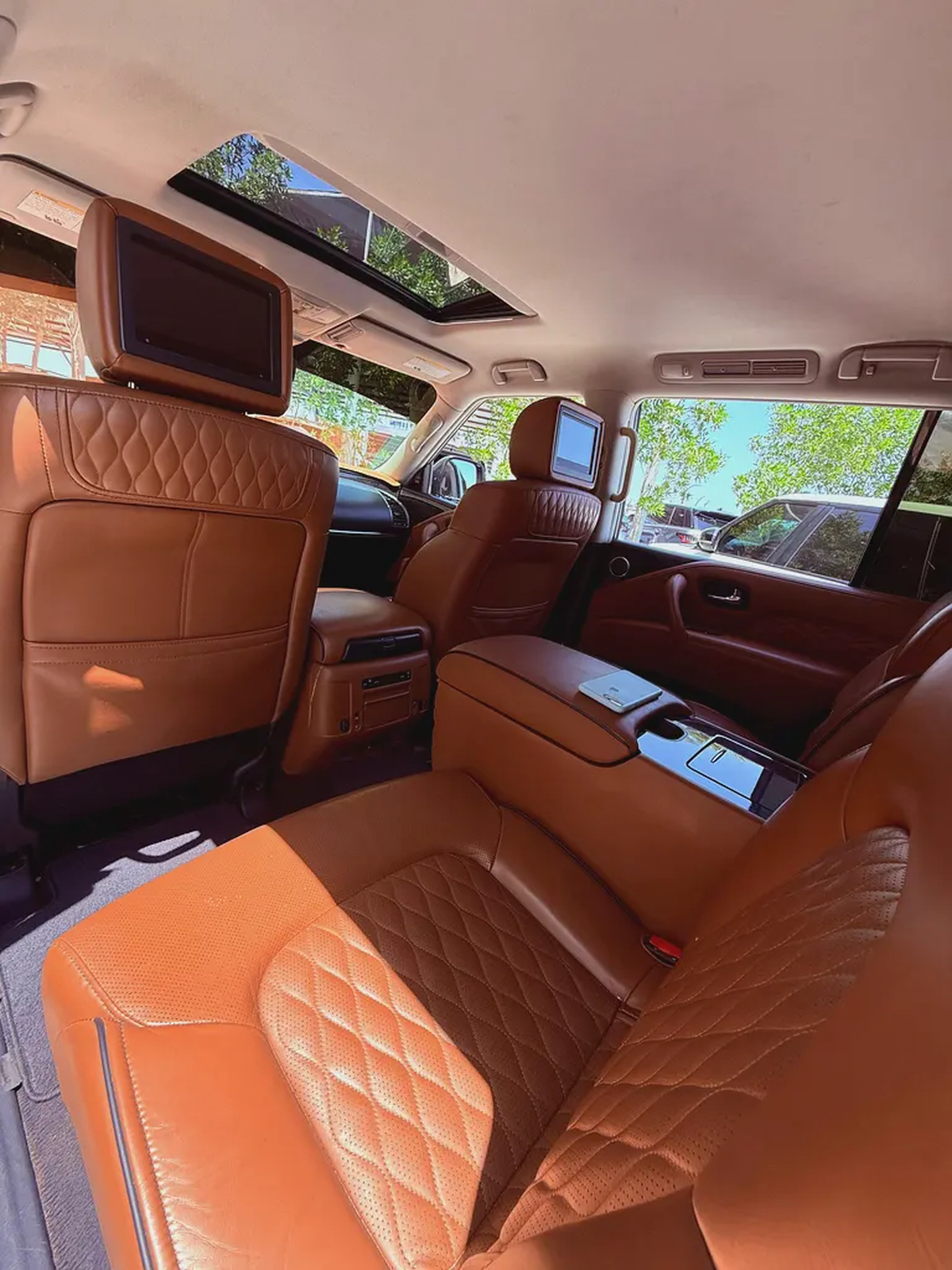 Pristine 2019 Infiniti QX80 Autograph - GCC Specs - Fully Loaded