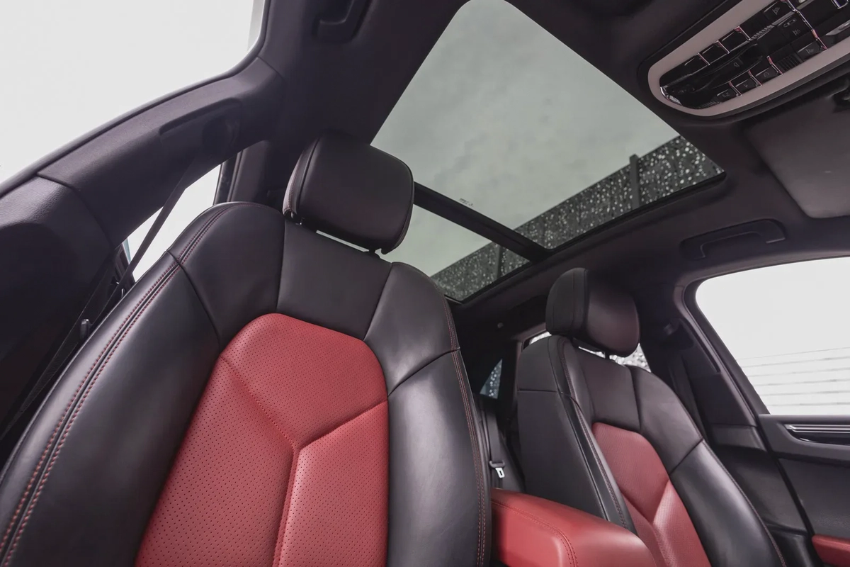 Porsche Macan 2021-7-7