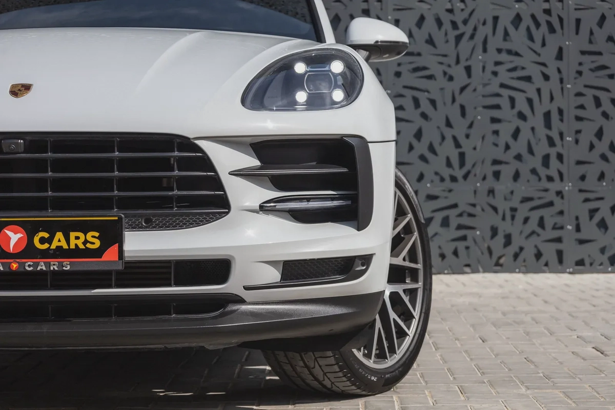 Porsche Macan 2021-4-4