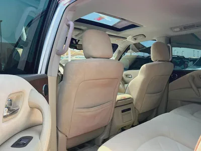 2016 Nissan Patrol LE V8 5.6L | GCC | 4WD | Orginal Paint | Rear Camera, Parking Sensors | Re#1128-9
