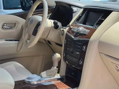 2016 Nissan Patrol LE V8 5.6L | GCC | 4WD | Orginal Paint | Rear Camera, Parking Sensors | Re#1128-15