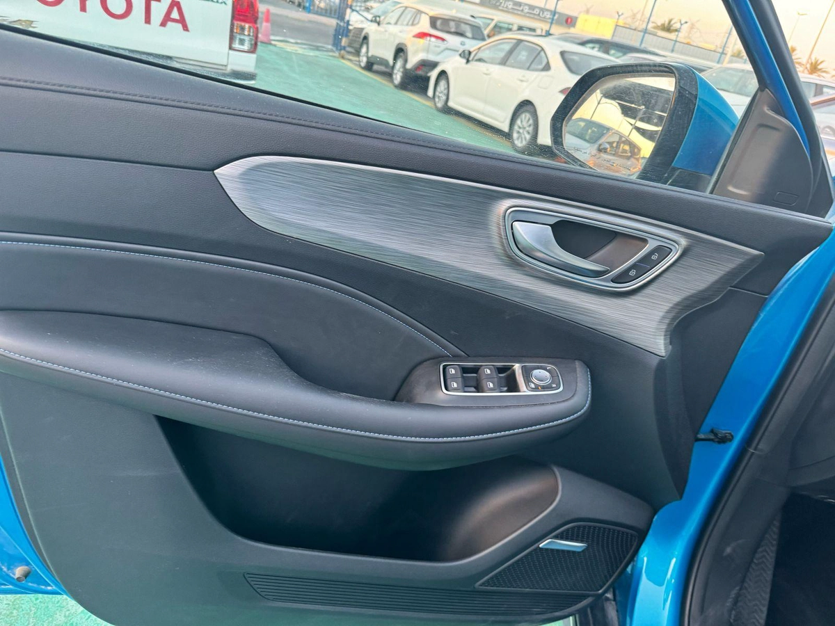 New 2023 MG RX5 Blue-2-2