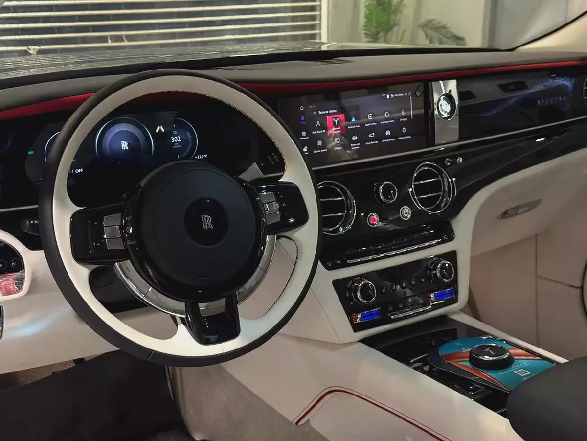 Rolls-Royce Spectre | 2024 | GCC I under agency warranty I Ultra Luxury Electric Coupe-8-8