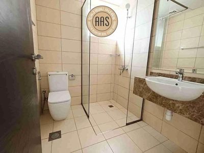 Close to Pound Park☆ Spacious 2BR with Master Room☆ All Facilities in 4 Cheq-13