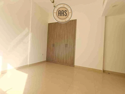 Close to Pound Park☆ Spacious 2BR with Master Room☆ All Facilities in 4 Cheq-5