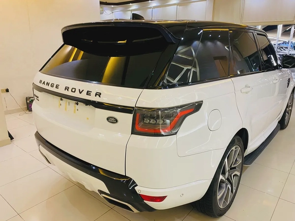 Land Rover Range Rover Sport HSE 2019 GCC Specs