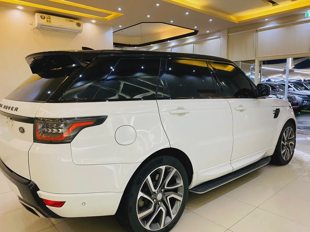 Land Rover Range Rover Sport HSE 2019 GCC Specs-8-8