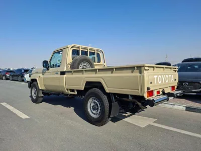 Toyota Land Cruiser Pick Up-9