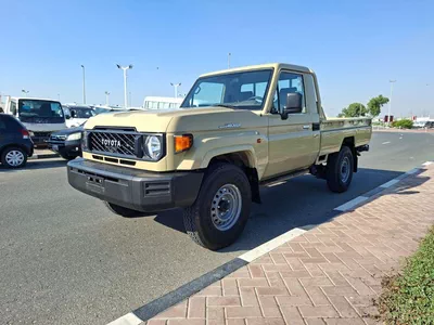 Toyota Land Cruiser Pick Up-11