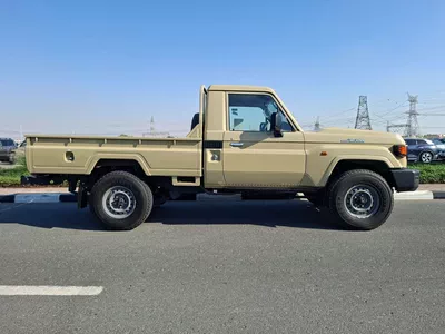 Toyota Land Cruiser Pick Up-8