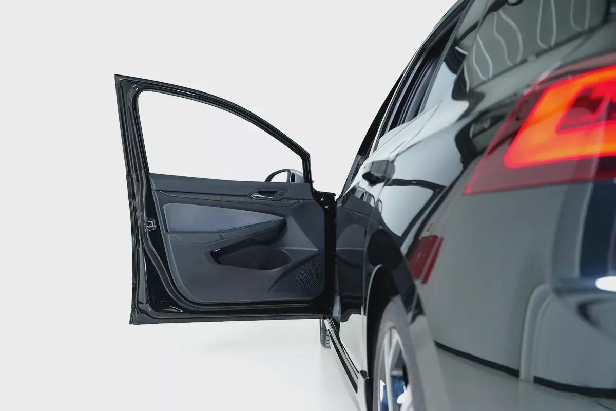 Volkswagen Golf R - Well Maintained-Volkswagen Warranty & Service package valid till 2028-17-17