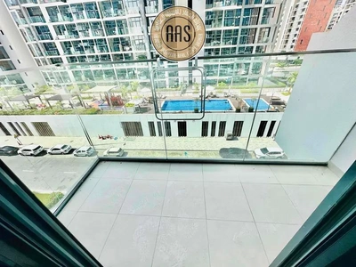 Fully furnished studio •• chiller free •• pool view •• luxurious furniture-7