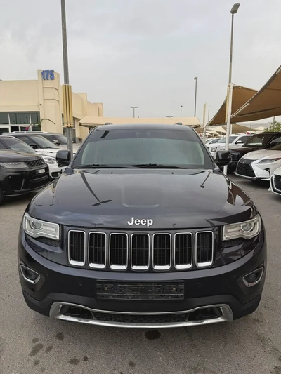 Jeep Grand Cherokee Limited 2015 - GCC Specs - Excellent Condition-0