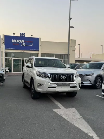 Toyota Prado GXR 4.0L 4WD-6