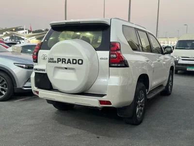 Toyota Prado GXR 4.0L 4WD-8