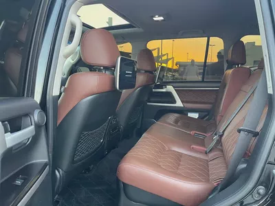 تويوتا لاند كلوزر 57Toyota Land Cruiser VXR Grand Touring 2018 | GCC Specs | Pristine Condition-11