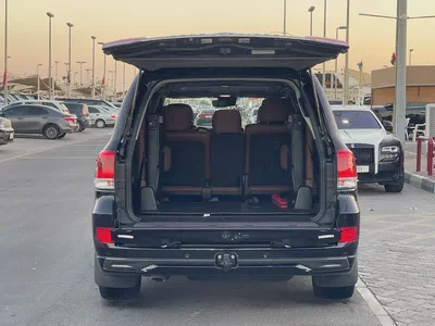 تويوتا لاند كلوزر 57Toyota Land Cruiser VXR Grand Touring 2018 | GCC Specs | Pristine Condition-18