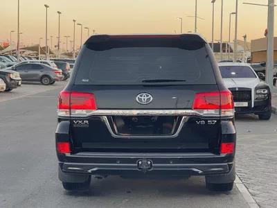 تويوتا لاند كلوزر 57Toyota Land Cruiser VXR Grand Touring 2018 | GCC Specs | Pristine Condition-4
