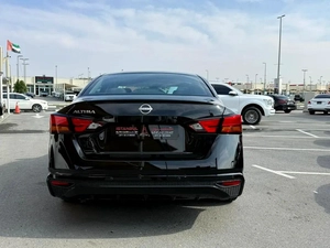 Nissan Altima 2023 | US Specs | 30,529 KM | Black on Black