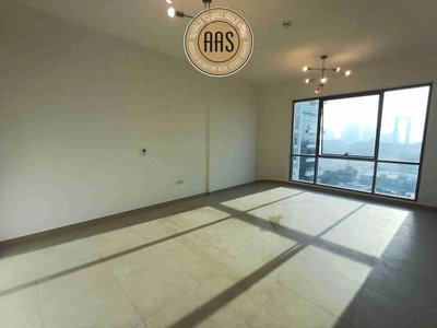 Spacious and luxurious 3BHK apartment near to Metro station-15