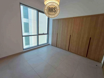 Spacious and luxurious 3BHK apartment near to Metro station-2